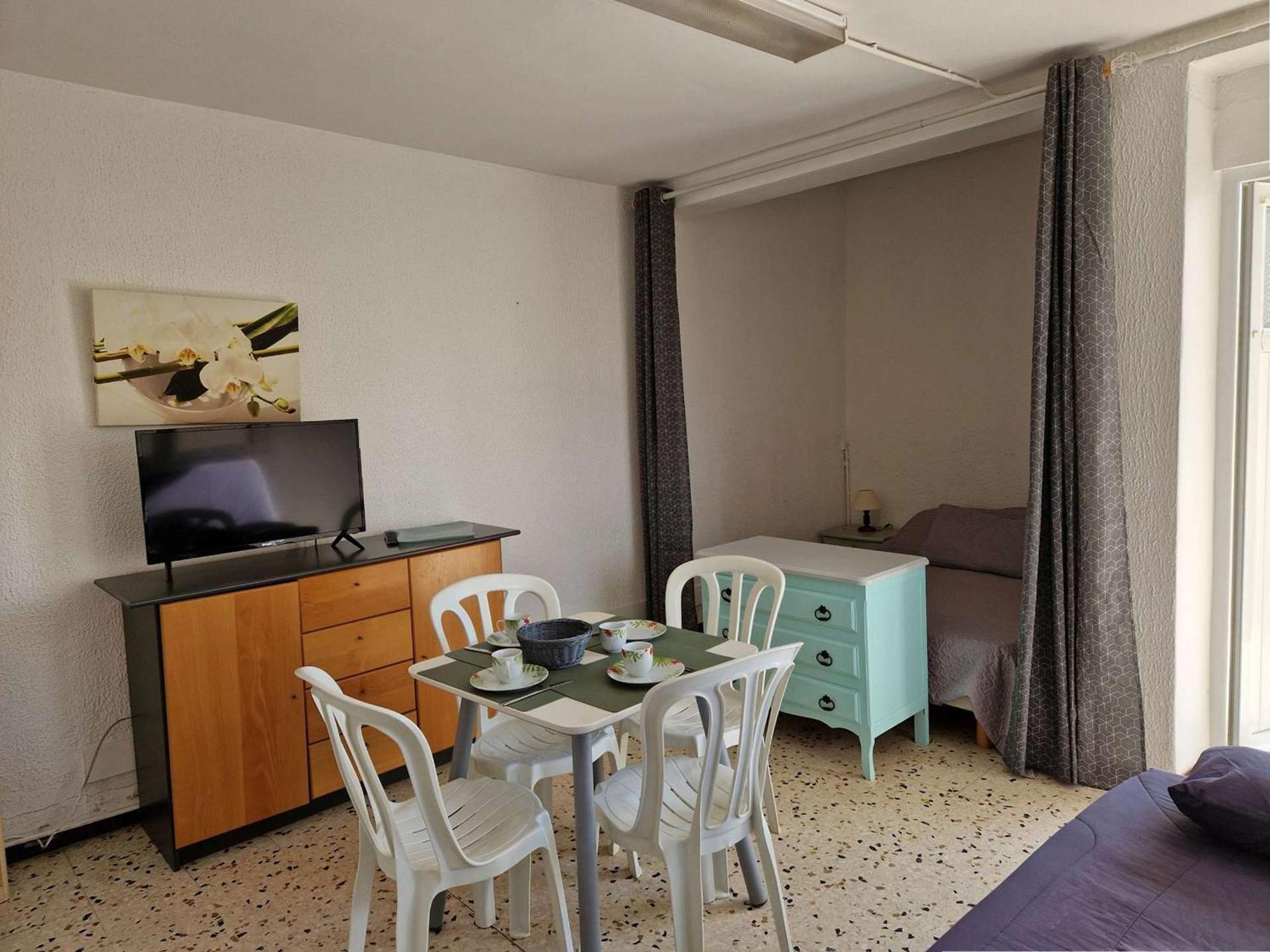 Appartement Ensoleille Avec Terrasse Et Parking, A 2 Pas De La Plage - Marseillan - Fr-1-387-169 Exteriör bild